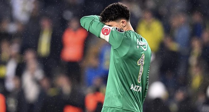 Altay Bayındır’dan kötü haber!