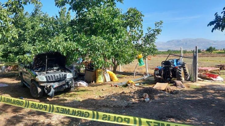 Feci son! Eşinin traktörü durdurma çabaları sonuç vermedi