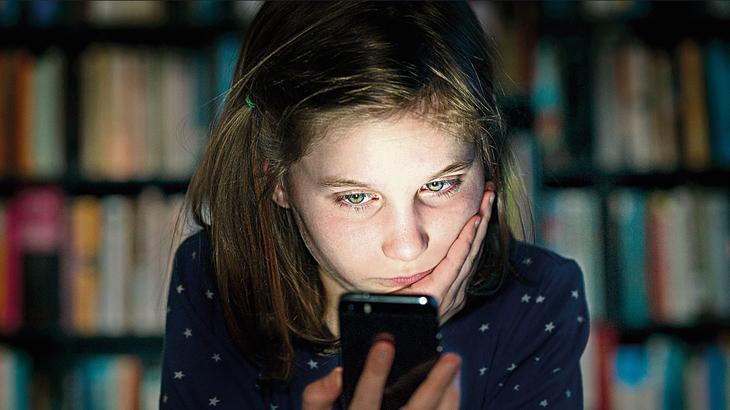 Erken ergenlikte akıllı telefon etkisi