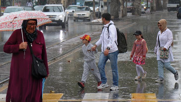 Meteoroloji özellikle o bölgeyi uyardı! ‘Kuvvetli geliyor’
