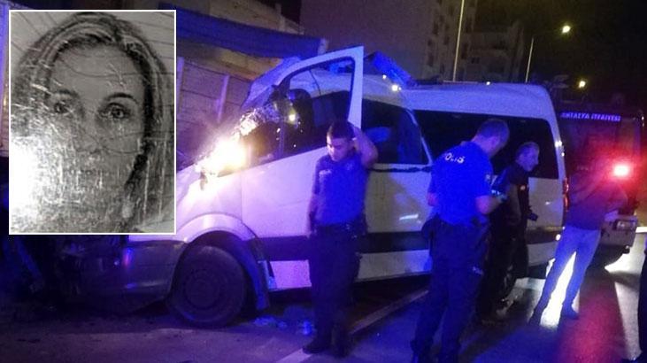 Antalya’da tur minibüsü faciası! İsviçreli doktor hayatını kaybetti
