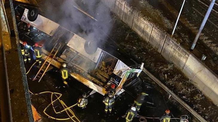 İtalya’nın turistik kentinde feci kaza! 20 kişi hayatını kaybetti