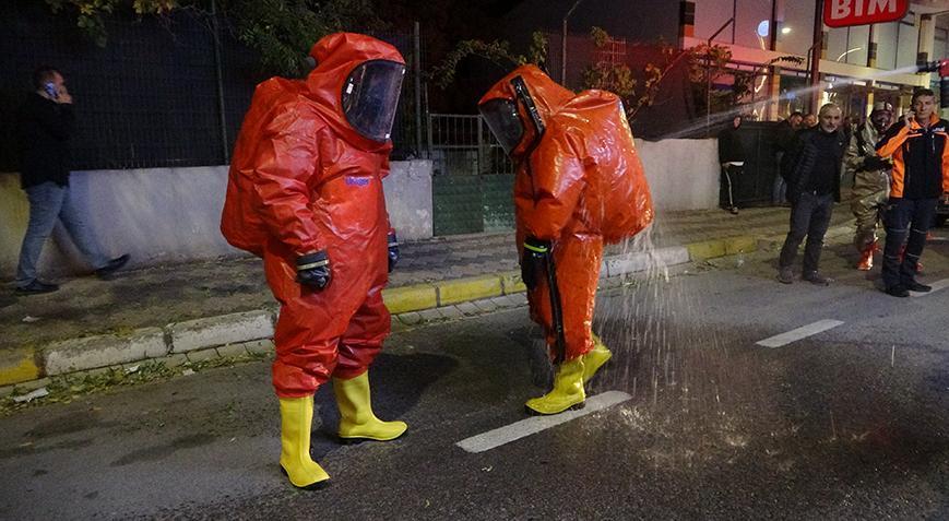 Mahalleli sokağa döküldü! Reaksiyona giren kimyasal patladı