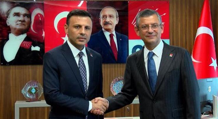 Özgür Özel’den tebrik ziyareti: Kongrenin üç önemli sonucu var