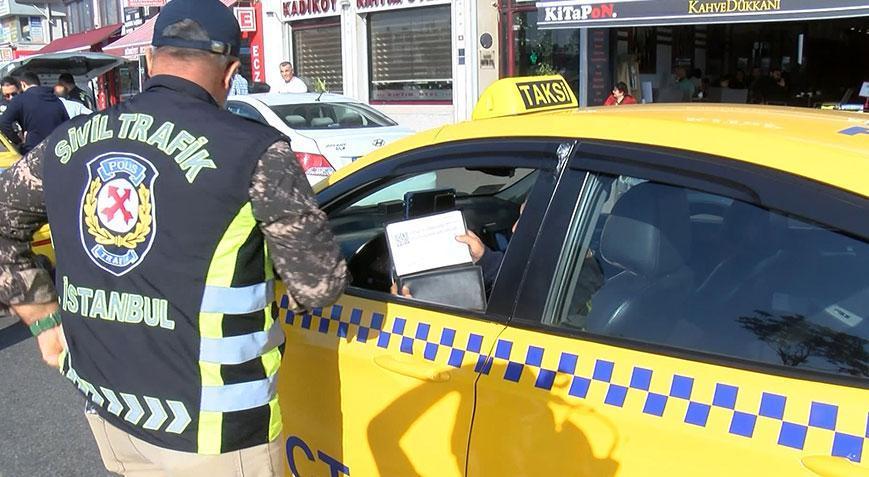 Kadıköy’de taksilere denetim! 5 şoföre 9 bin 436 lira ceza kesildi
