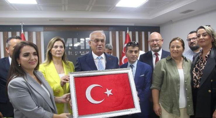 Zafer Partisi’nden istifa edip MHP’ye katıldılar! Listede 87 isim var