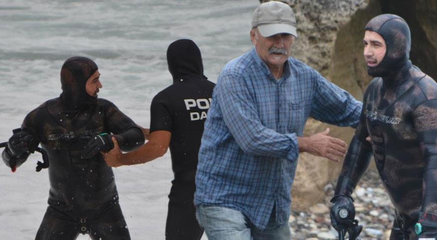 Kayalıklardan düştü! Denizden 6 saat sonra kurtarıldı