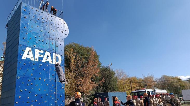 Van’da deprem tatbikatı! Polis ve jandarma da katıldı