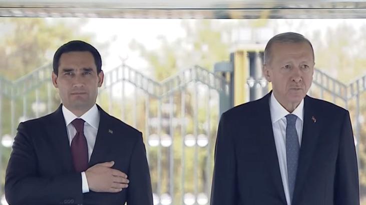 Cumhurbaşkanı Erdoğan, Berdimuhammedov’u resmi törenle karşıladı