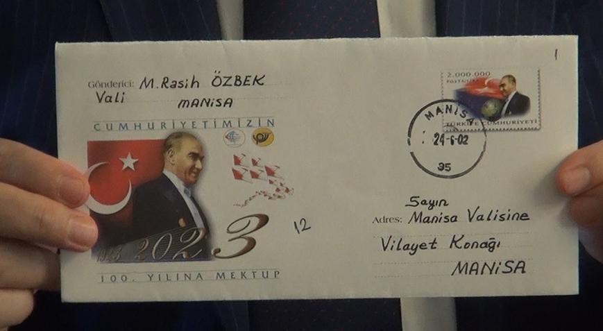 21 yıllık mektup açıldı! Duygulandıran satırlar…