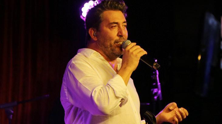 ‘Oyunculuğu da şarkıcılığı da severek yapıyorum’