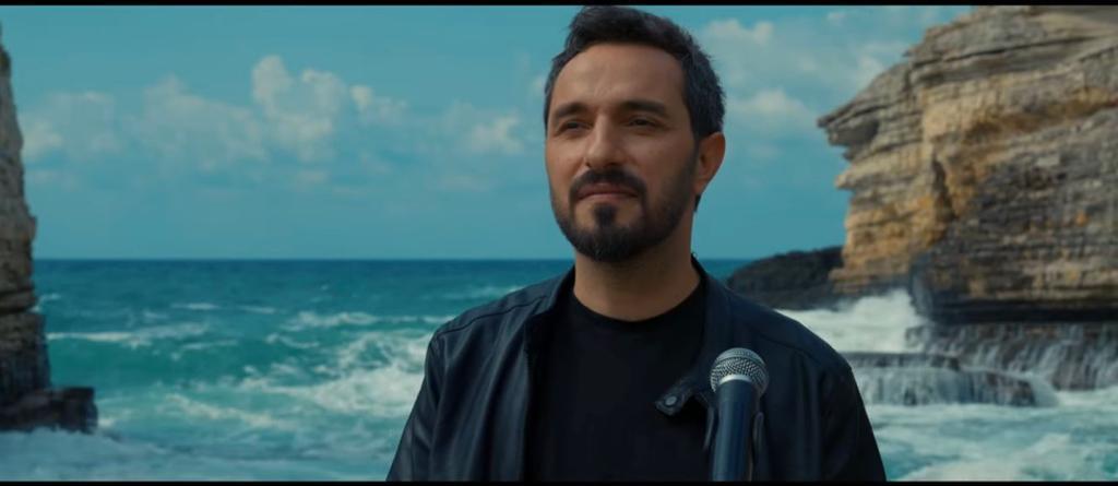 KARADENİZLİ SEVİLEN SANATÇI HIZIR DİNÇER YENİ ŞARKILARIYLA YİNE İLK SIRADA