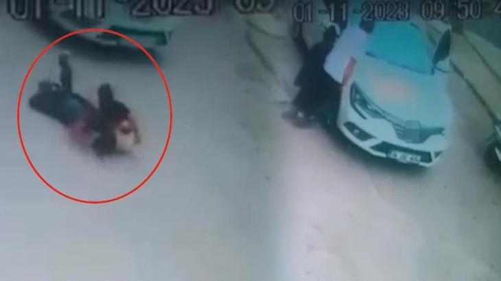 İzmir’de şakalaşan 2 çocuk otomobilin altında kaldı