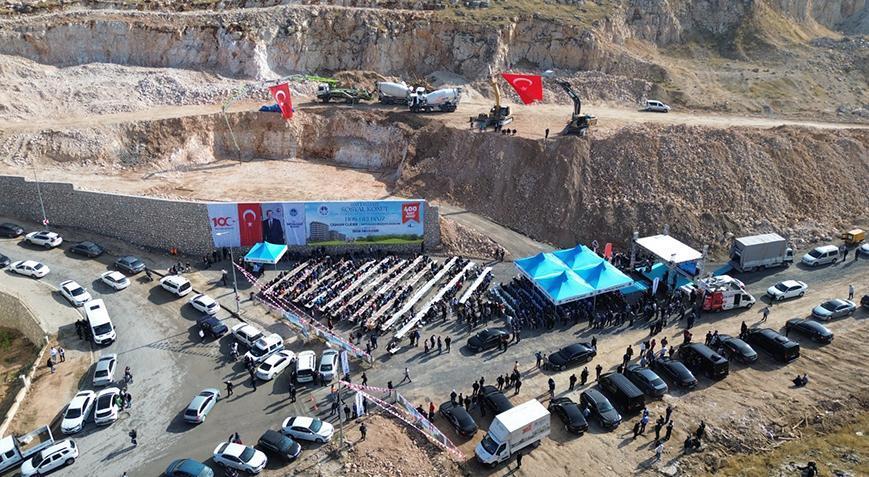 Deprem bölgesinde son durum! 400 sosyal konutun temeli atıldı