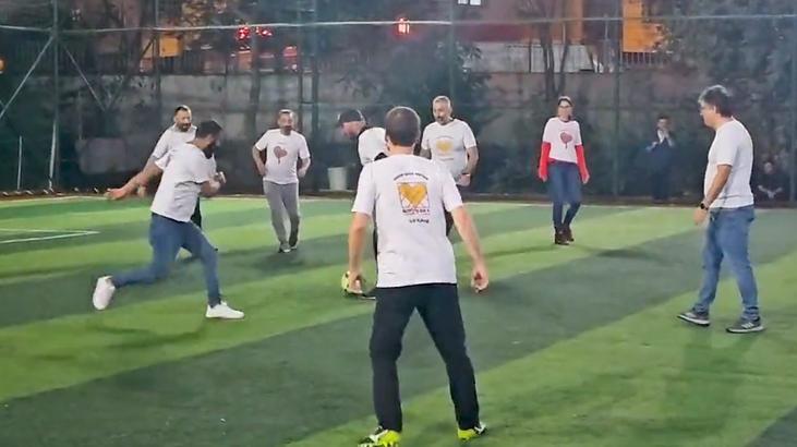 Organ Bağışı Haftasına dikkat çektiler! Hastalar ve cerrahlar futbol oynadı