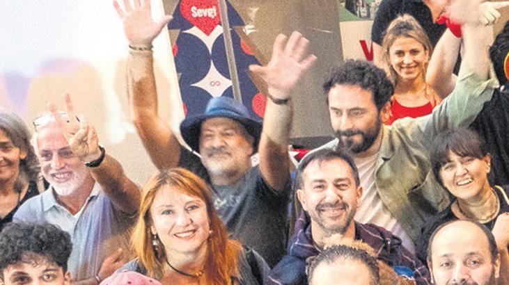 ‘Mutlu Sokak’ta Cumhuriyet coşkusu