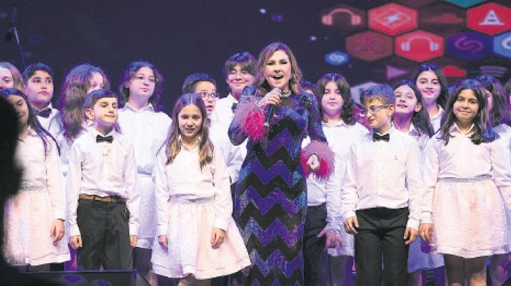 ‘Gecenin asıl yıldızları çocuklarımızdı’