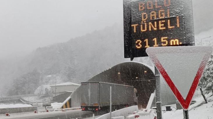 Bolu Dağı kar yağışıyla beyaza üründü
