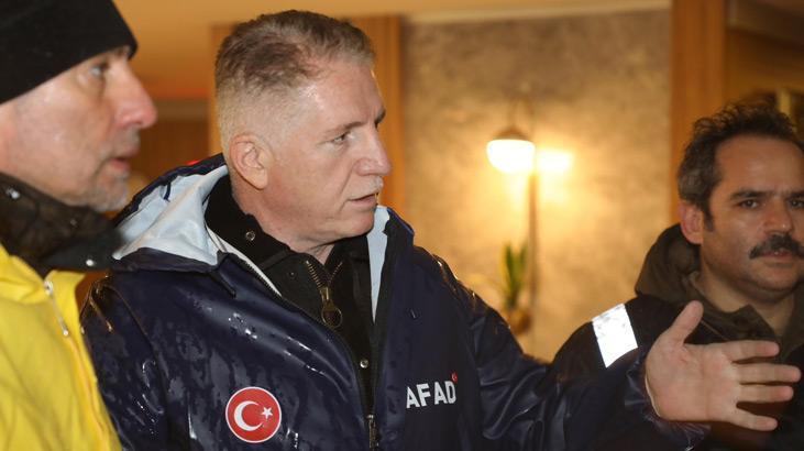 İstanbul’da şiddetli fırtına ve sağanak yağış alarmı! Vali’den son dakika uyarısı