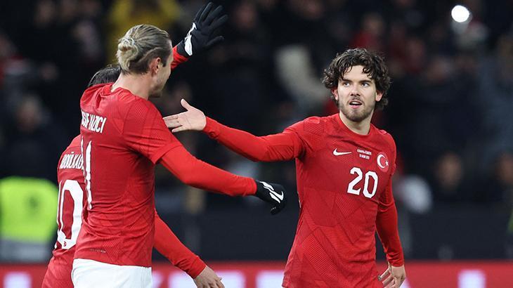 Ferdi Kadıoğlu, transfer iddialarını kafaya takmıyor!