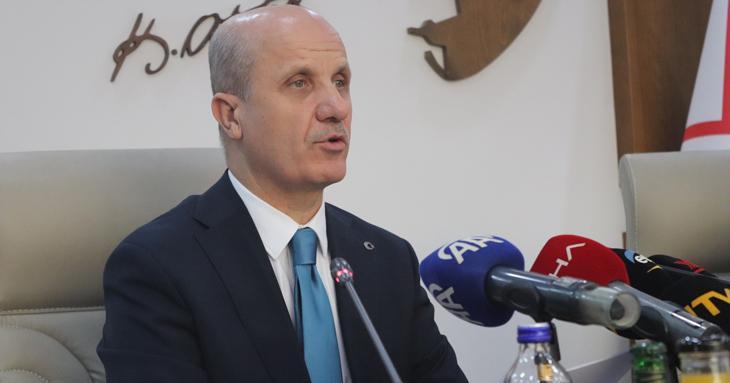 YÖK Başkanı Özvar’dan burs açıklaması