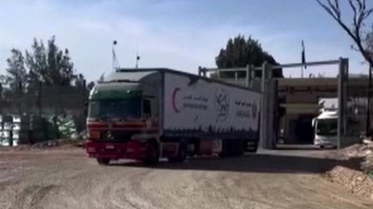 Gazze’ye yakıt ve insani yardım girişi başladı