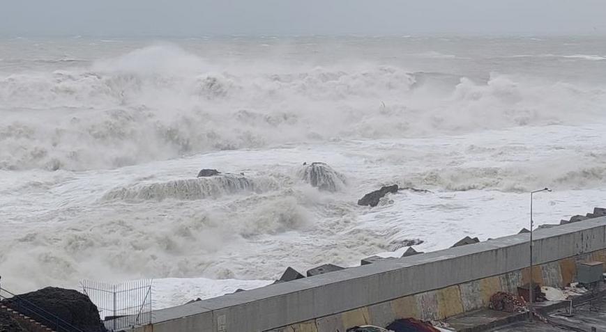 İstanbul’da fırtına alarmı! Şehir Hatları’nda birçok sefer iptal edildi