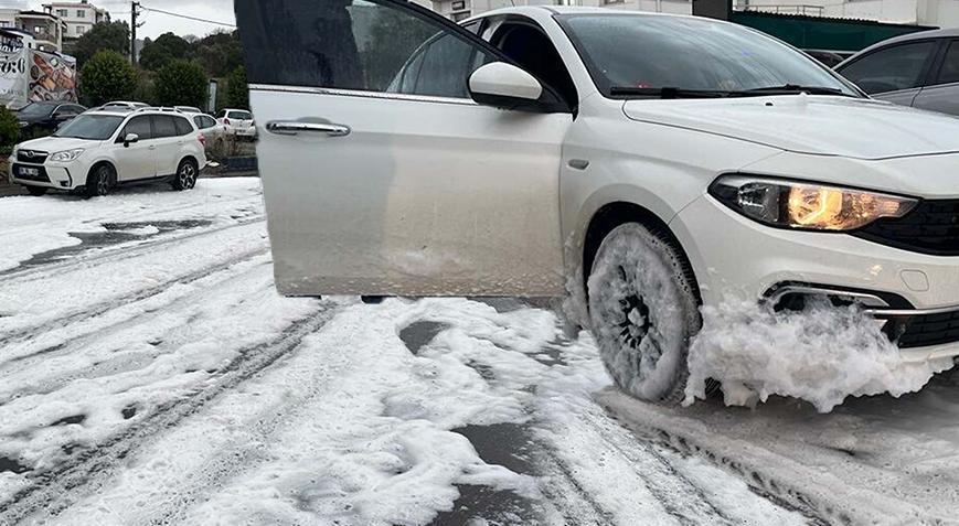 Bodrum’da ‘beyaz köpük’ korkusu! Sürücüler ve vatandaşlar zor anlar yaşadı