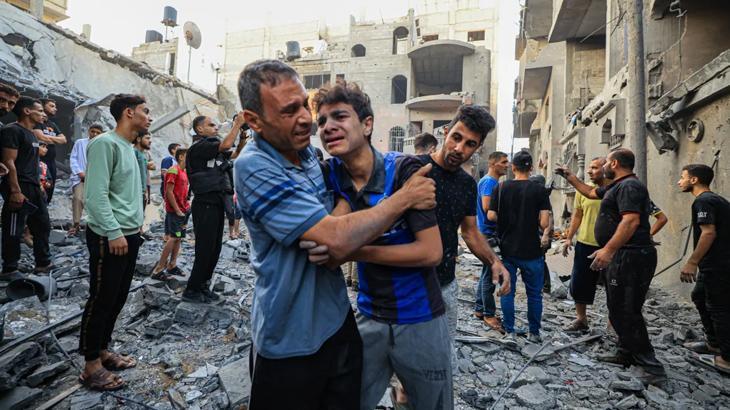 İsrail, Han Yunus’u savaş bölgesi ilan etti