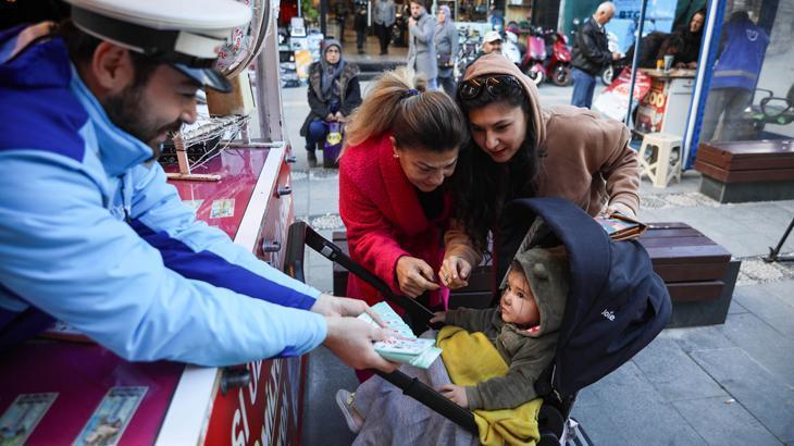 82 yıllık bayide özel hazırlık! ‘400 milyon liralık ikramiye’ hareketliliği