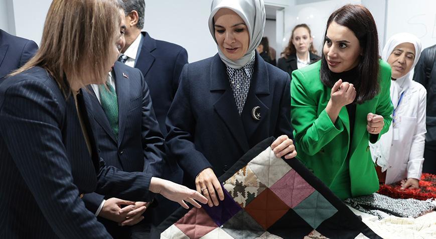 Aile ve Sosyal Hizmetler Bakanı Göktaş’ın Şırnak ziyaretinde renkli görüntüler yaşandı