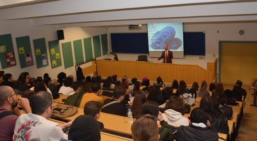 ‘Osmanlı’nın Son Döneminde Eskişehir’in Sosyo Kültürel Yapısı’ konuşuldu