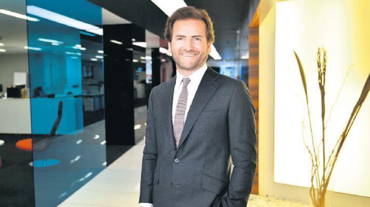 Saat tamirciliğine kadın eli değiyor