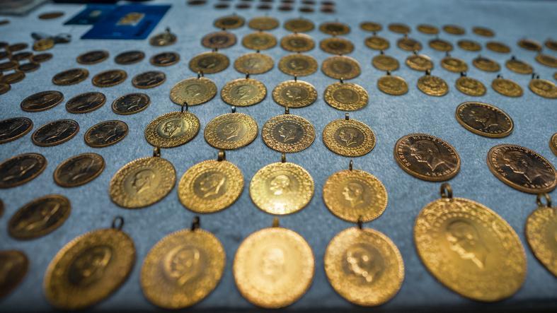 Ekonomistler açıkladı: Altın alacaklara ‘2000 TL’ uyarısı!