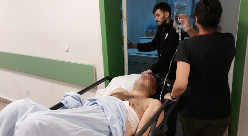 Samsun’da dehşet! Sırtına saplanan bıçağı çıkarıp ambulansı aradı
