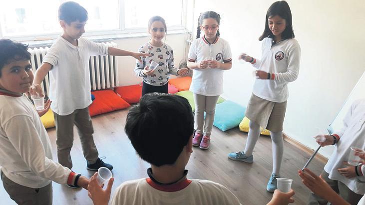 ‘Ara’yı öğrenciler buluyor