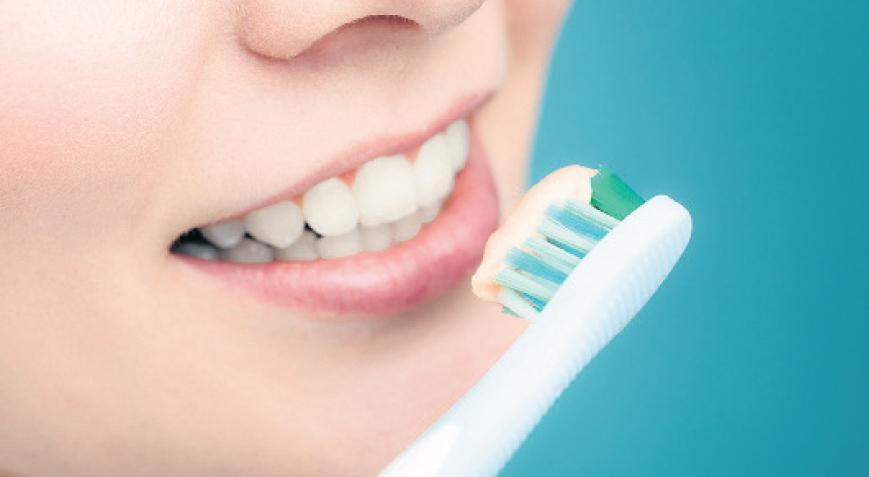 Yoğun bakımda bile dişler fırçalanmalı