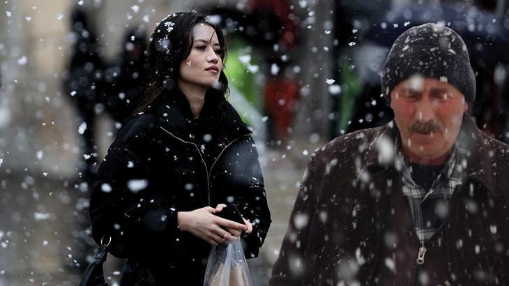 Meteoroloji’den sarı ve turuncu kodlu uyarılar: 7 ile dikkat! Yoğun kar yağışı bekleniyor