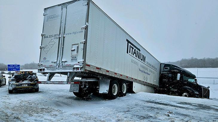 ABD’yi kar fırtınası vurdu! 6 günde 40 kişi hayatını kaybetti