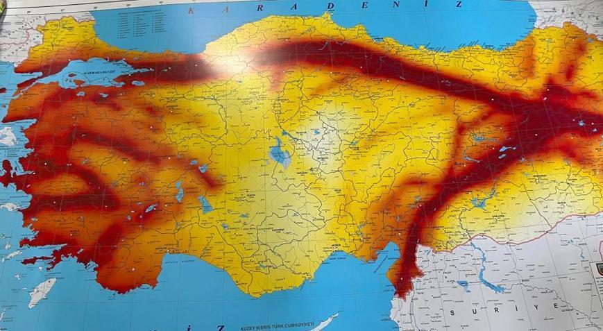 Kentin sadece bir ilçesi! Fay hattı haritasına göre en sağlam zemine sahip
