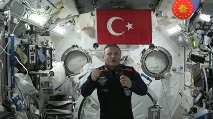 Alper Gezeravcı, öğrenci ve akademisyenlerle görüşecek