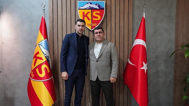 Burak Yılmaz resmen Kayserispor’da! İşte anlaşmanın detayları
