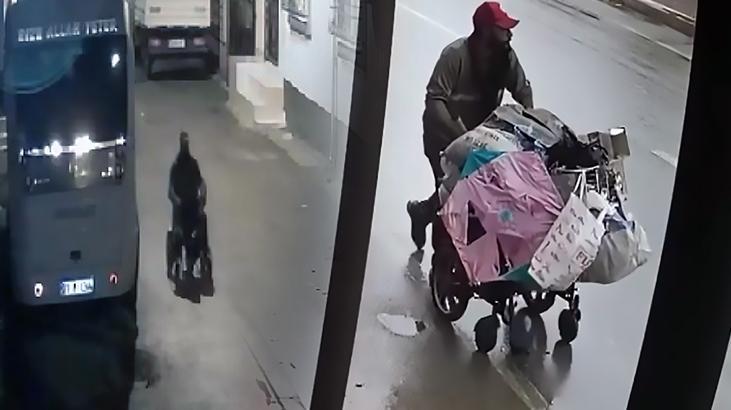 Akülü tekerlekli sandalyesiyle çalıp, gezdi! Şarjı bitince bunu yaptı