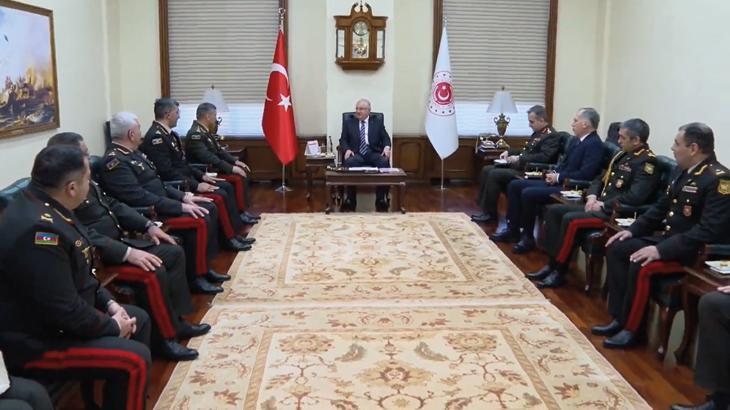 Milli Savunma Bakanı Güler, Azerbaycan Silahlı Kuvvetlerinde görevli generalleri kabul etti