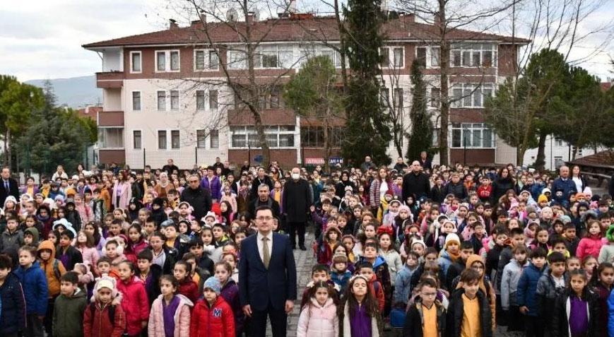 6 Şubat’ta hayatını kaybedenler okullarda anıldı