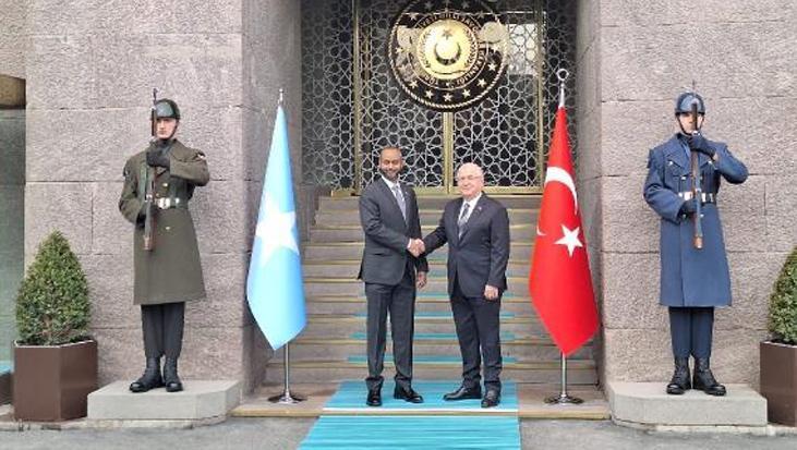 Bakan Güler, Somali Savunma Bakanı Muhammed Nur ile görüştü