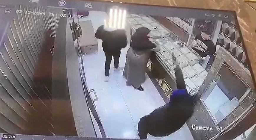 Yer: Esenyurt! Kuyumcuya silahlı saldırı