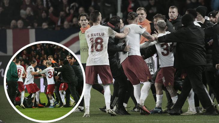 Prag’da kavga çıktı! Son düdük sonrası Okan Buruk kırmızı gördü