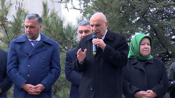 ‘DEM’in himayesi altına giren bir başkan var’