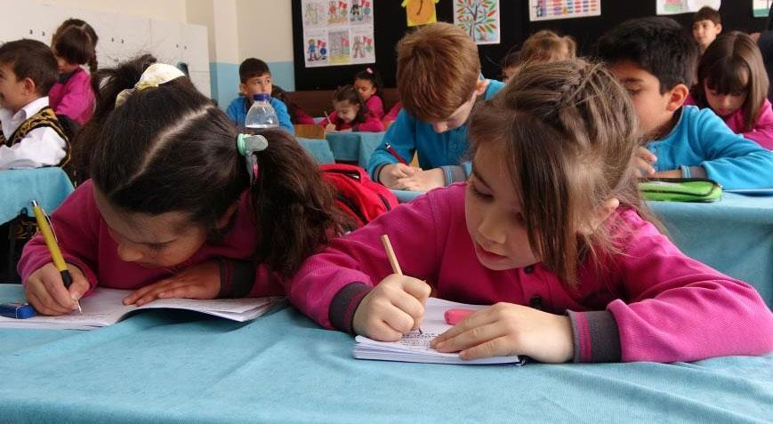 Okuma yazmayı öğrendiler! İlk mektubu Bakan Tekin’e oldu